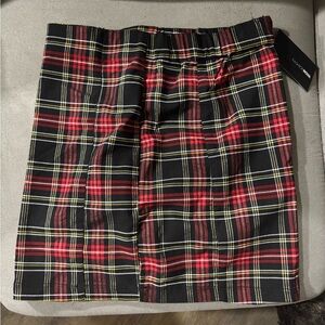 Fashion Nova Black and Red Plaid Mini Skirt